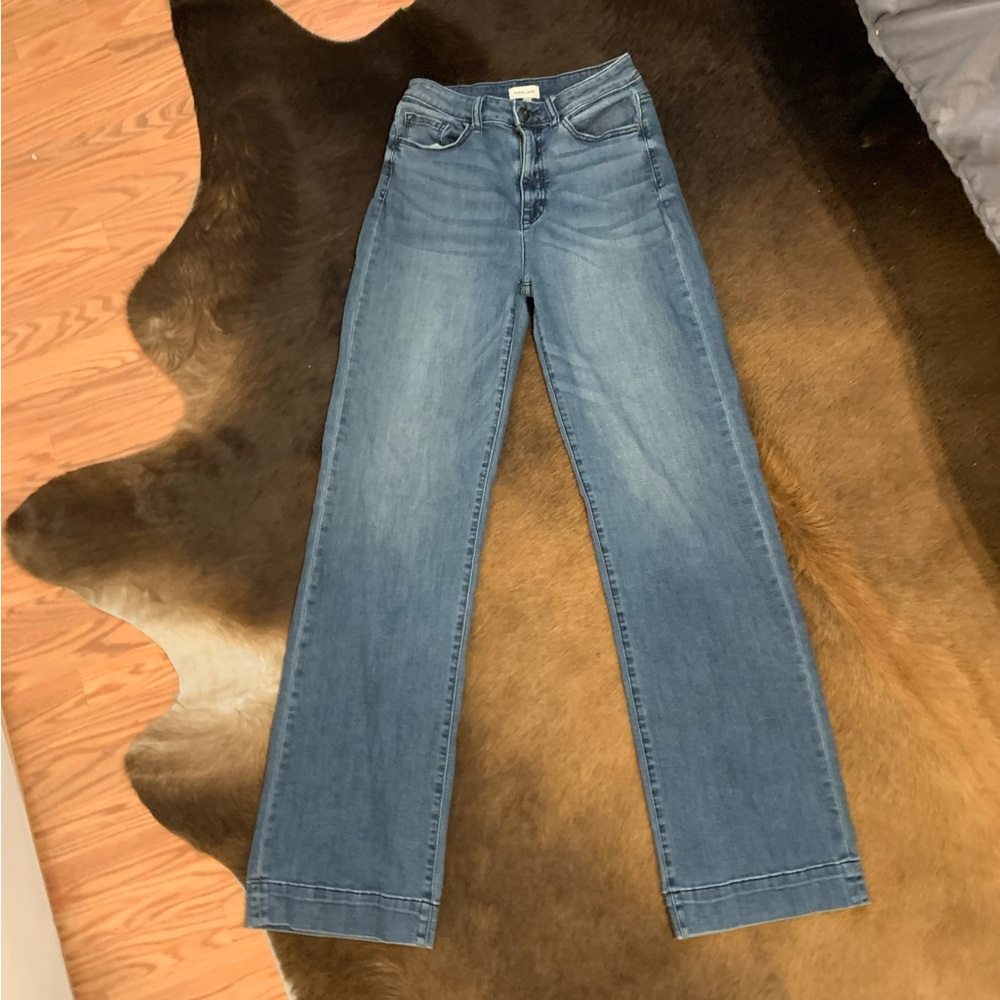 Sneak peek trousers